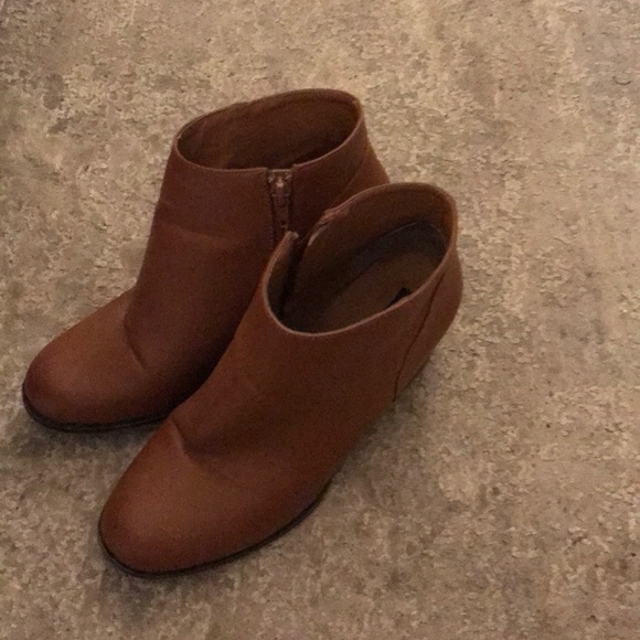 Forever 21 cognac booties - Picture 1 of 4